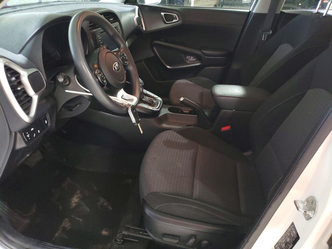 2021 Kia Soul S - Фото 7