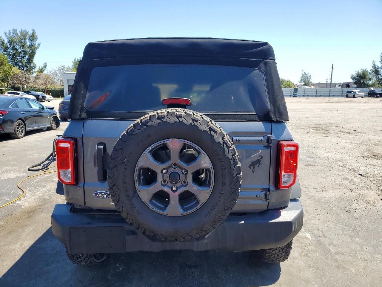 2022 Ford Bronco Base - Фото 6