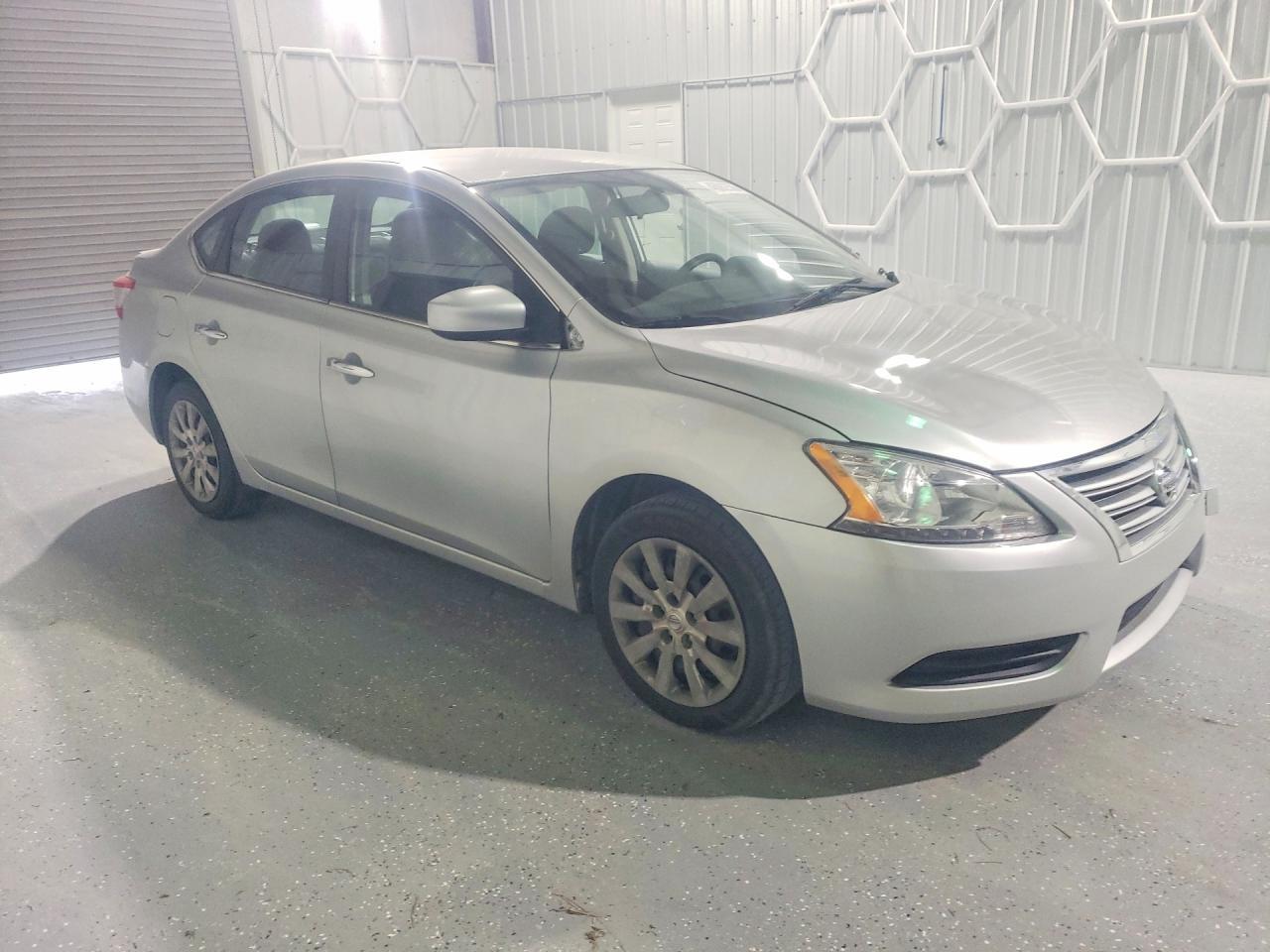 2013 Nissan Sentra S - Фото 4