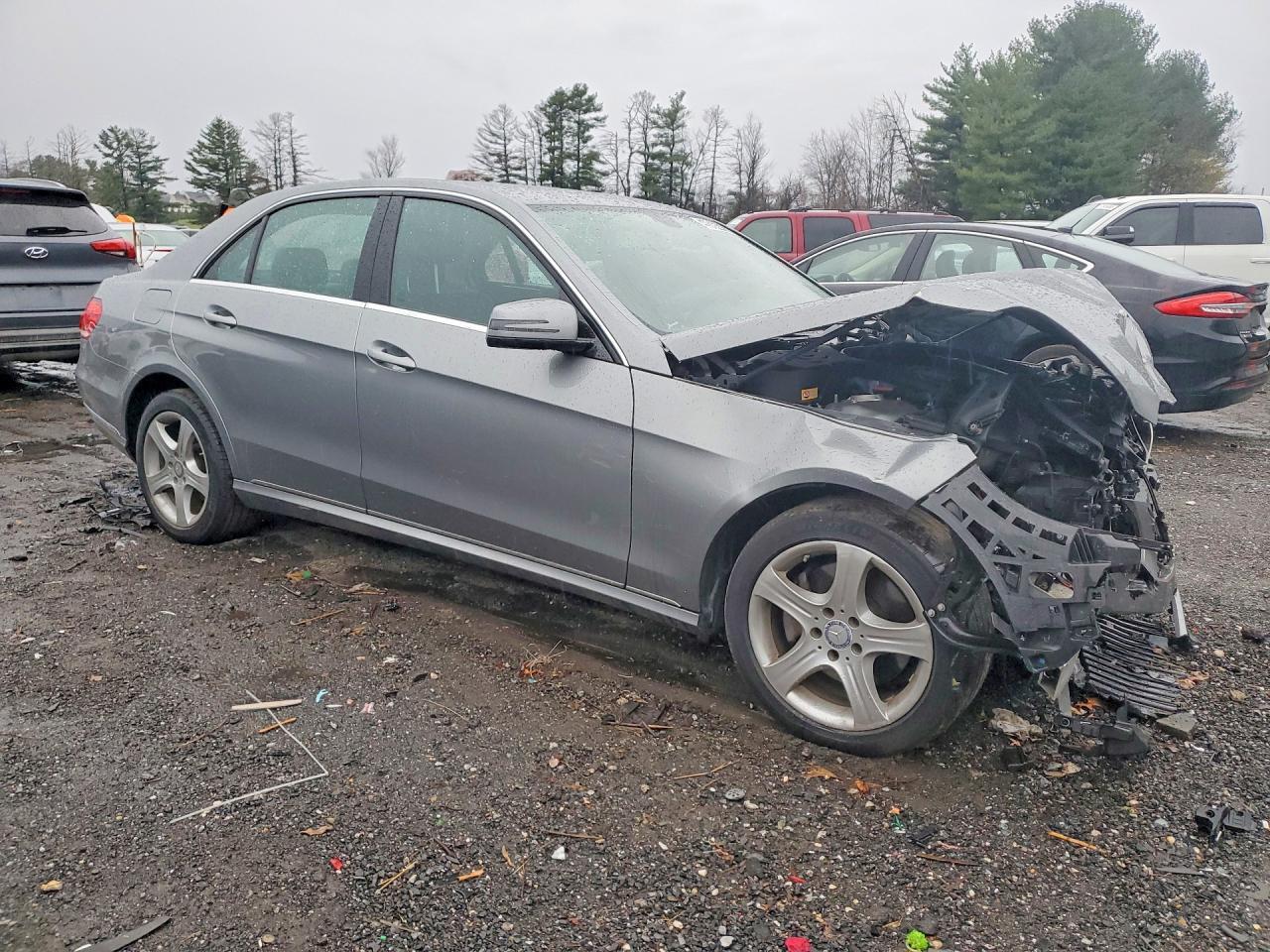 2014 Mercedes-Benz E 350 4Matic - Фото 4