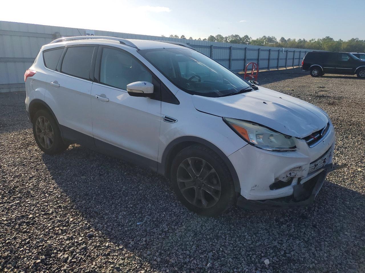 2015 Ford Escape Titanium - Фото 4