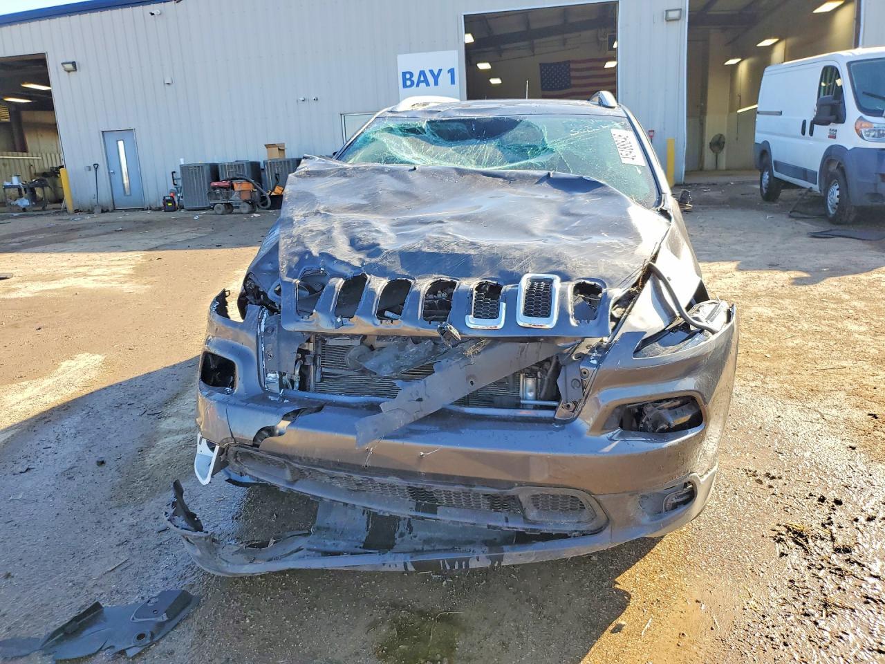 2017 Jeep Cherokee Latitude - Image 5
