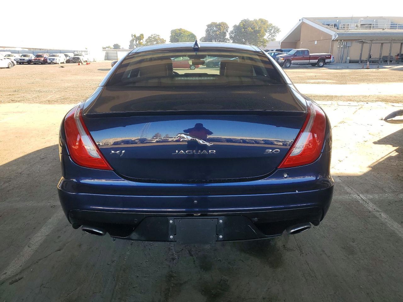 2018 Jaguar Xj R - Sport - Фото 6