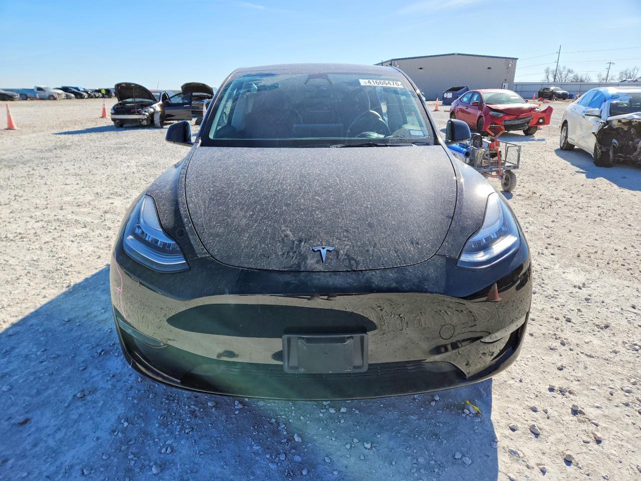 2023 Tesla Model Y - Фото 5