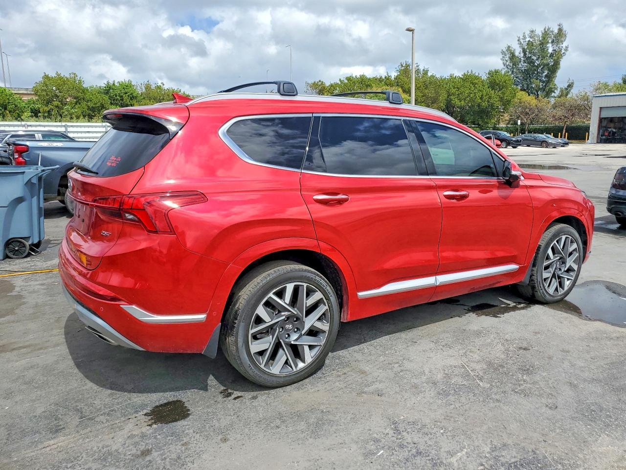 2023 Hyundai Santa Fe Calligraphy - Image 3