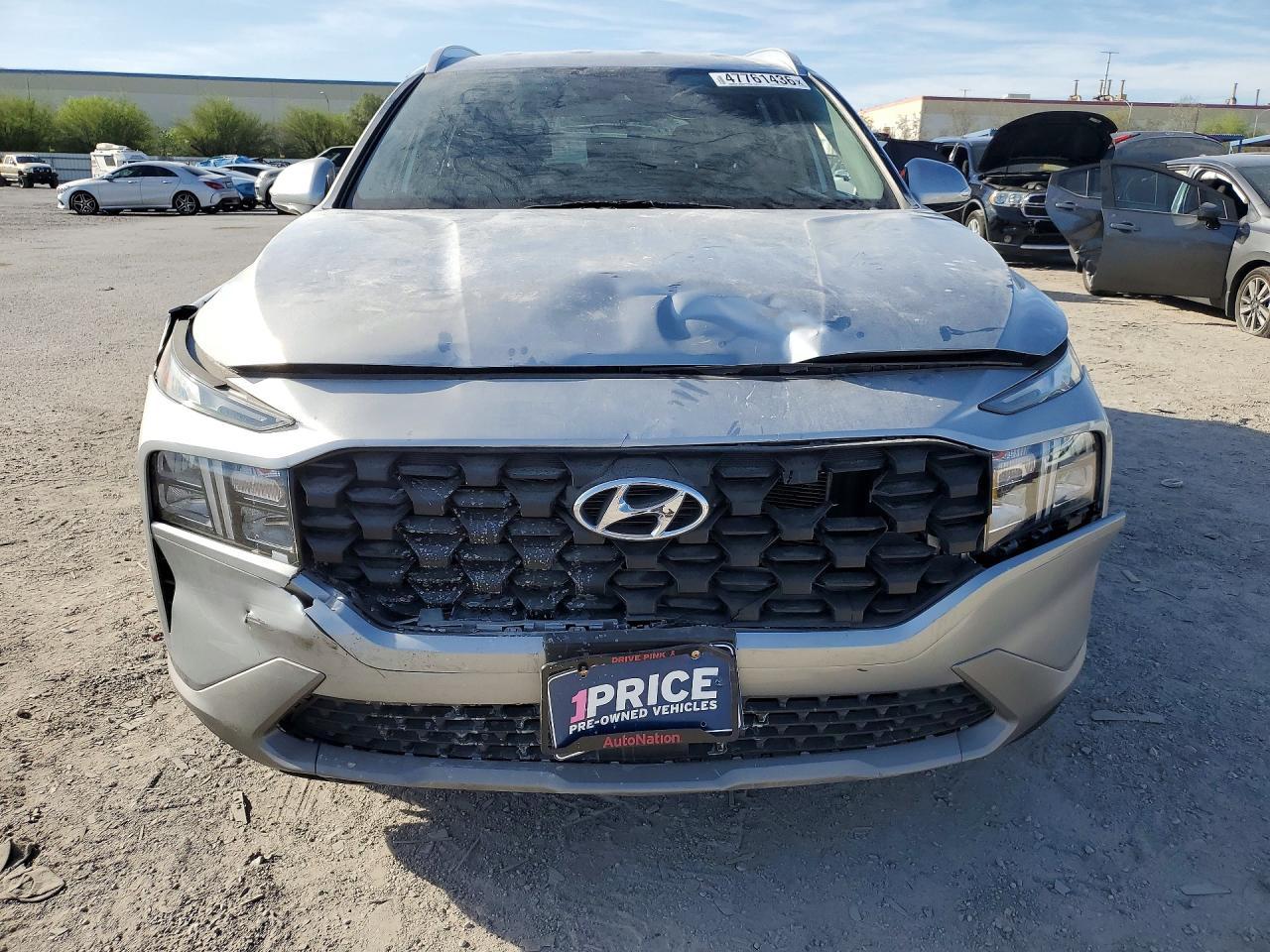 2023 Hyundai Santa Fe Se - Image 5