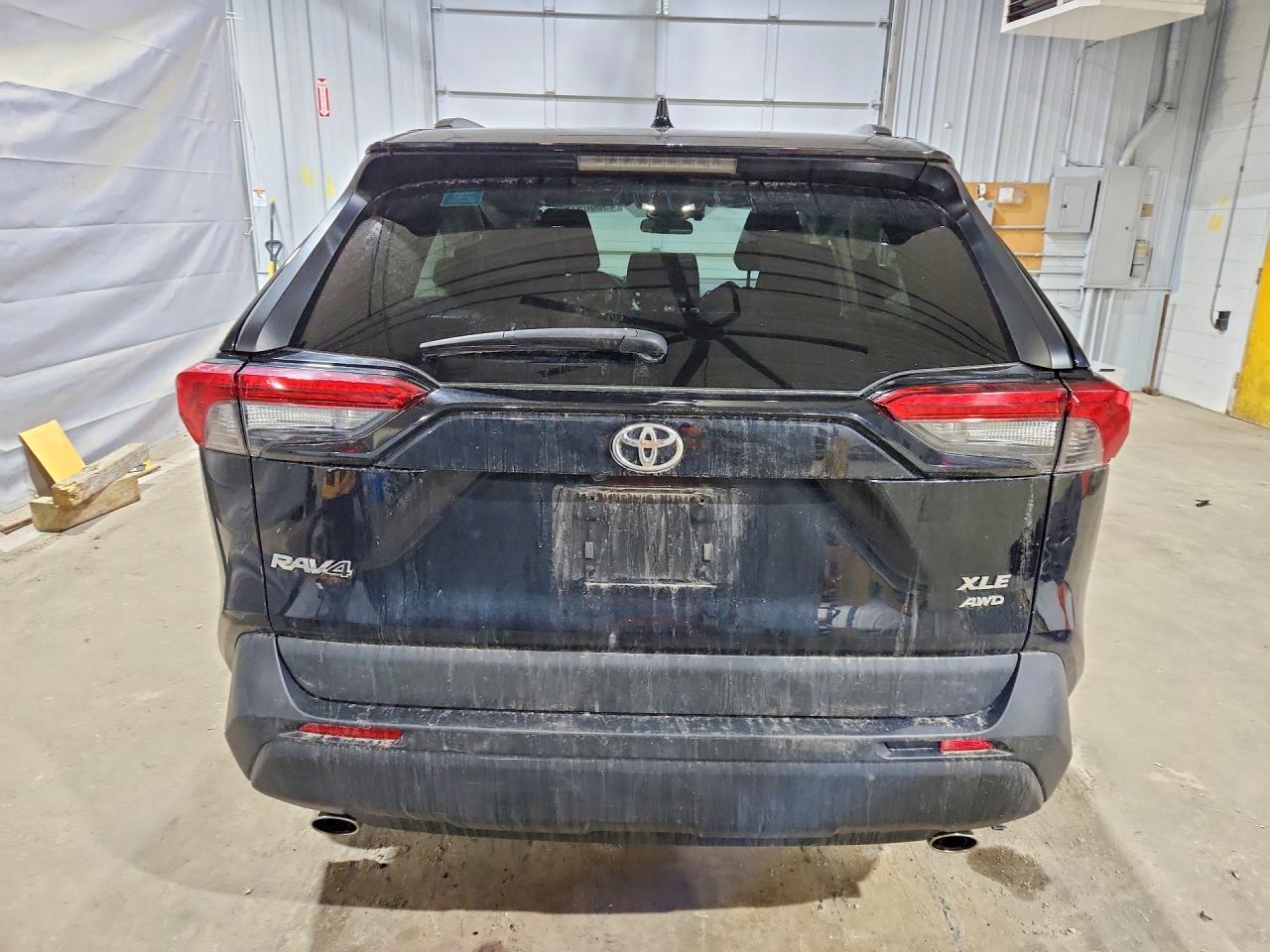 2022 Toyota Rav4 Xle - Image 6