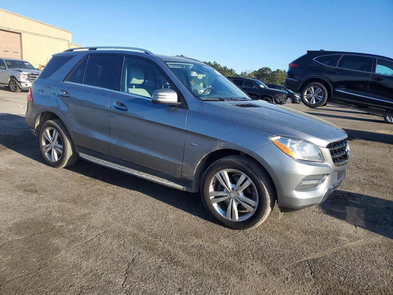 2012 Mercedes-Benz Ml 350 Bluetec - Image 4