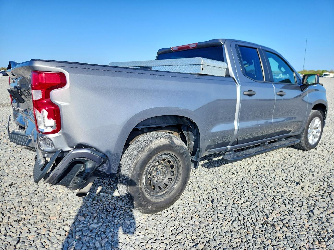 2020 Chevrolet Silverado C1500 Custom - Фото 3