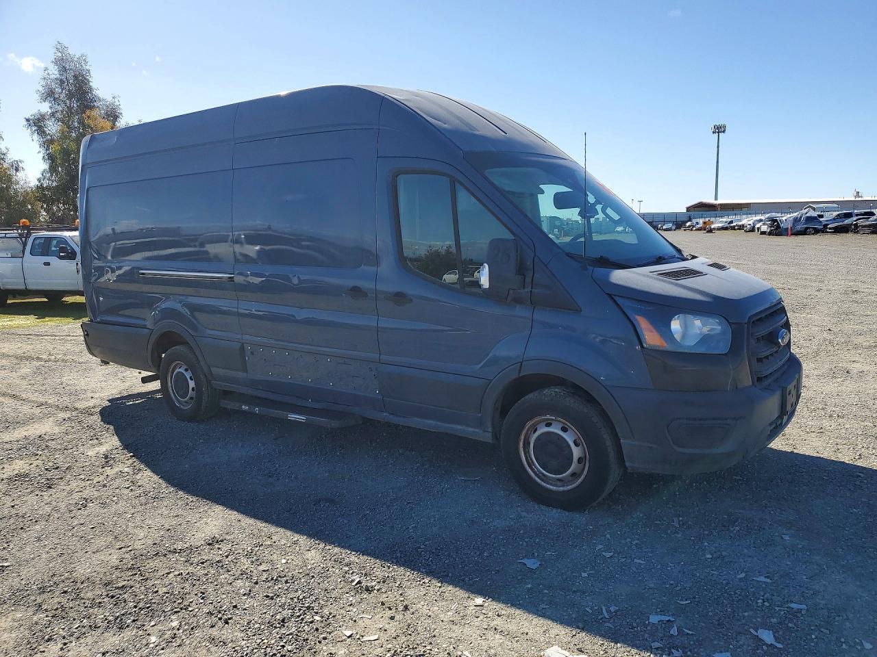 2020 Ford Transit 250 Delivery Van - Image 4