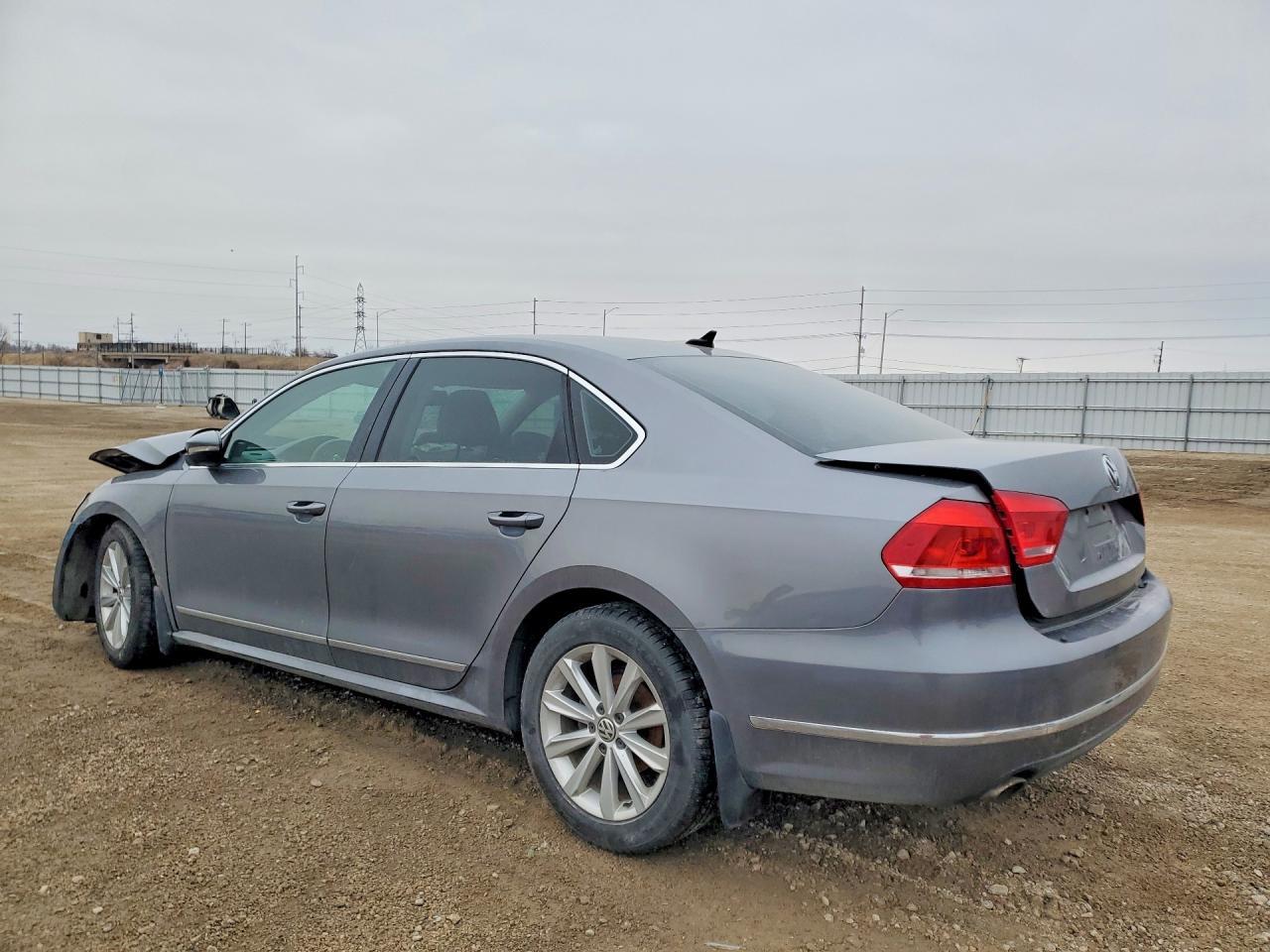 2012 Volkswagen Passat Sel - Фото 2