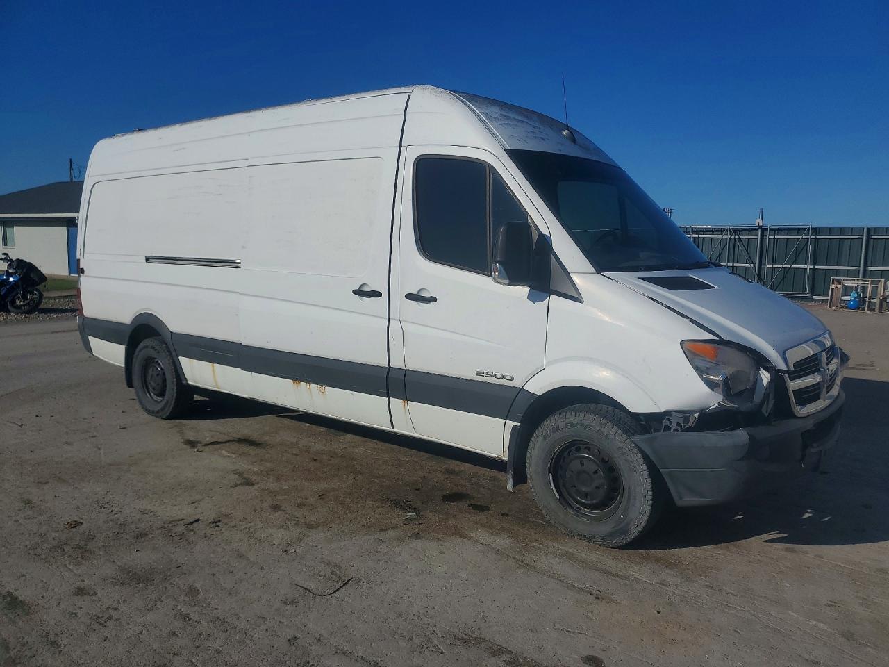 2008 Dodge Sprinter 2500 - Image 4