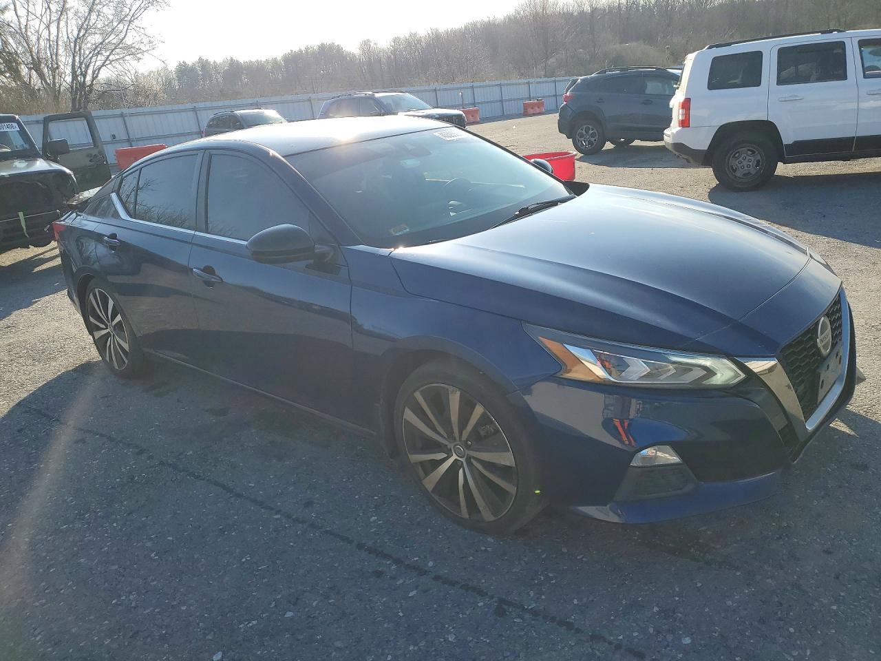 2022 Nissan Altima 2.5 Sr - Фото 4