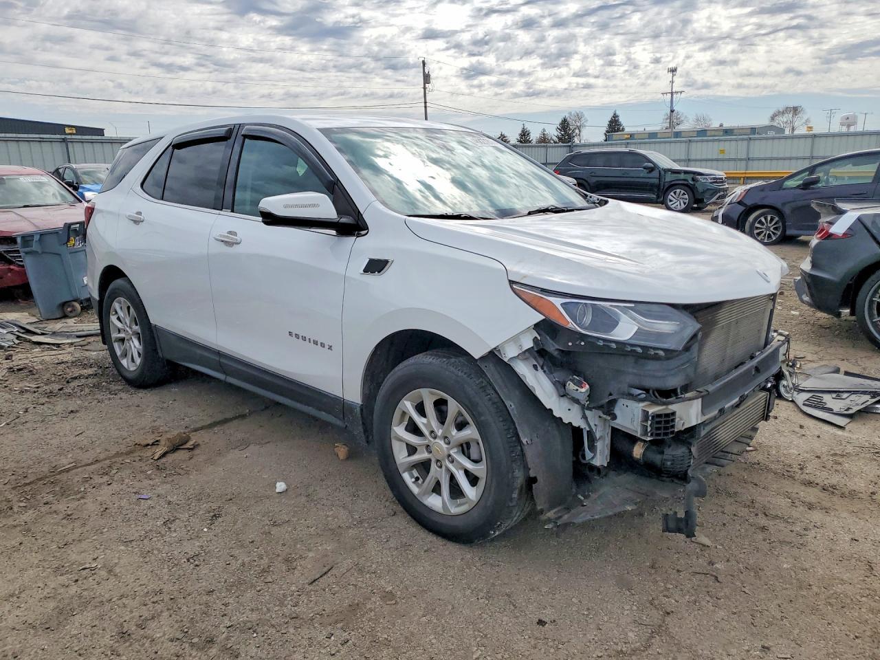 2019 Chevrolet Equinox Lt - Image 4