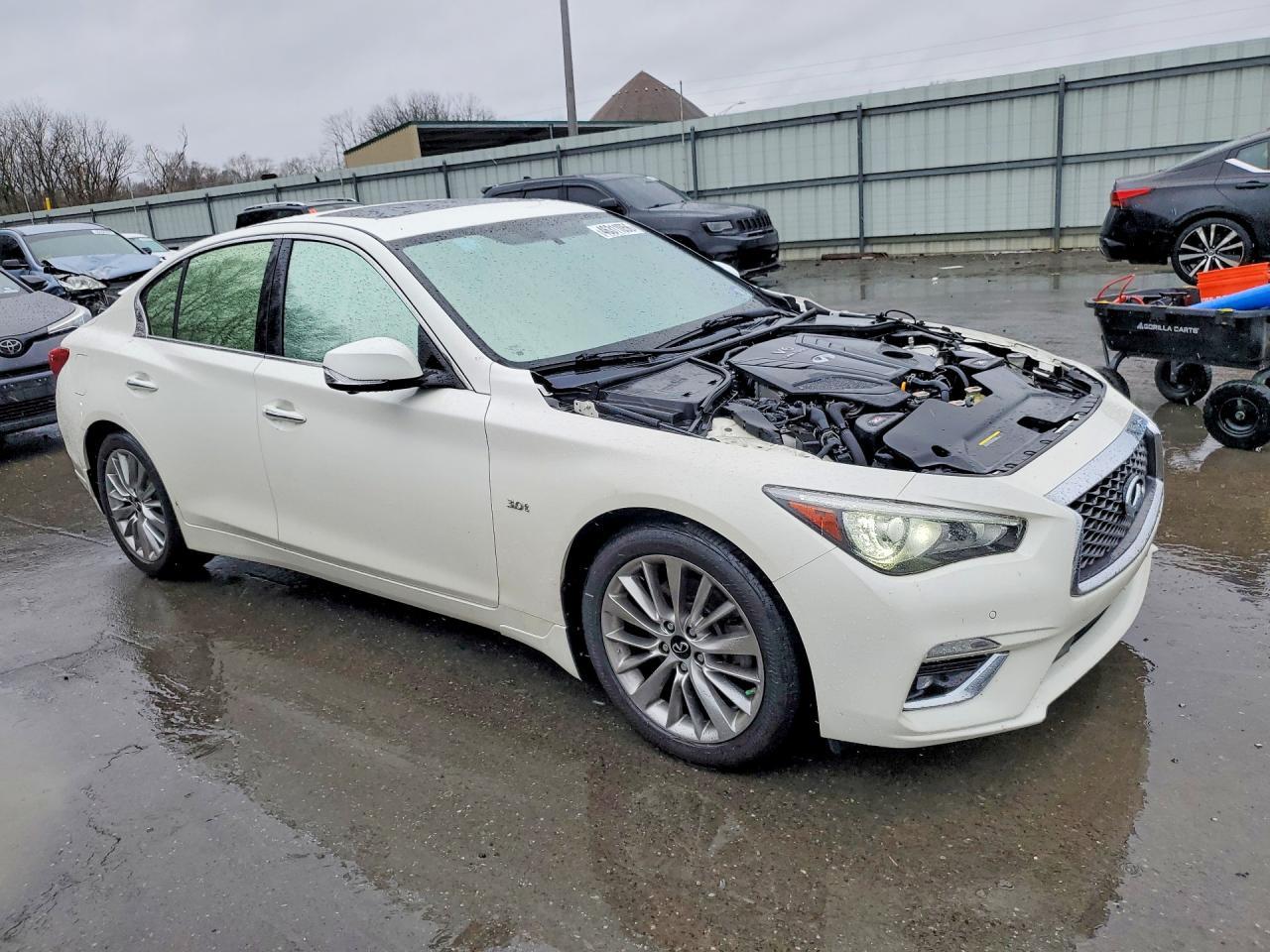2020 Infiniti Q50 3.0T Luxe - Фото 4