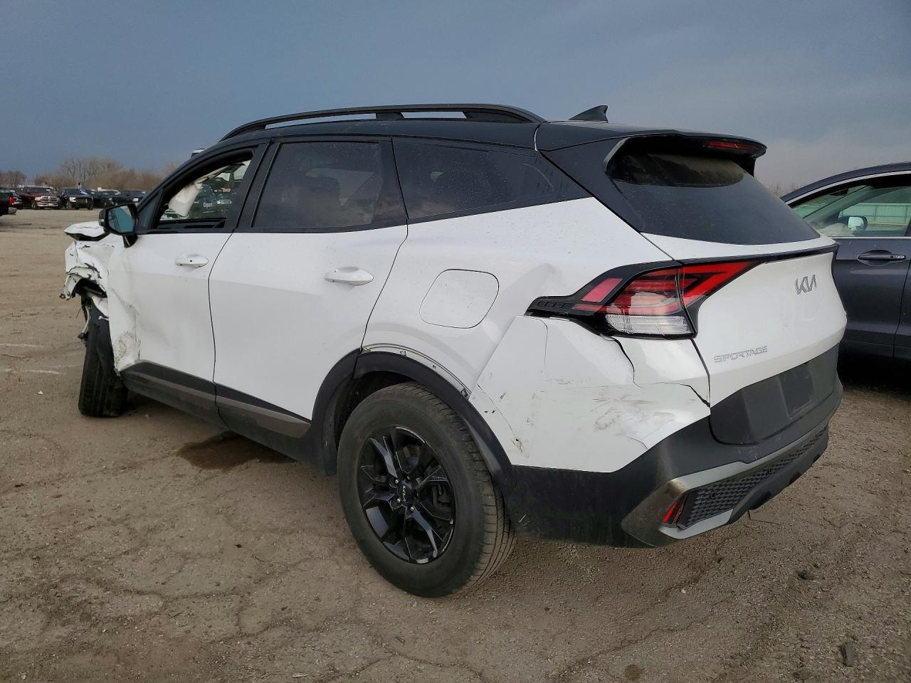 2023 Kia Sportage X-Pro Prestige - Image 2
