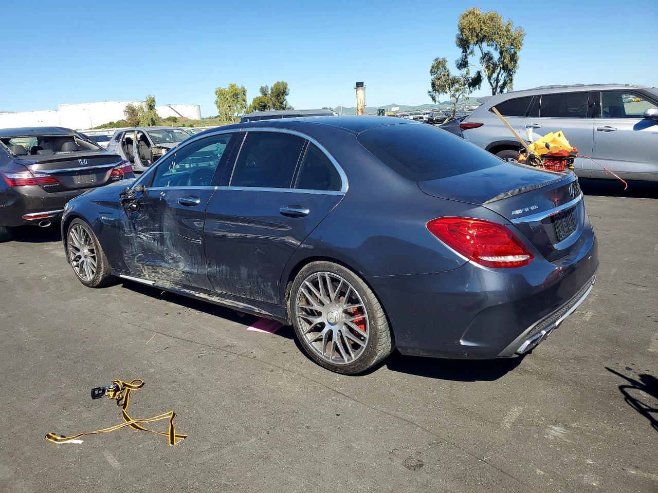 2016 Mercedes-Benz C 63 Amg-S - Фото 2
