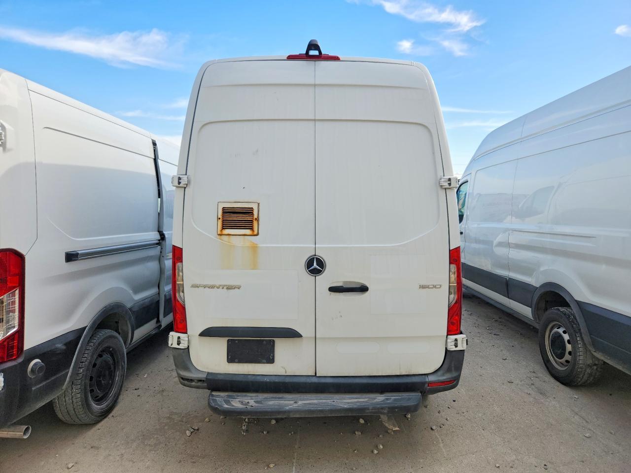 2023 Mercedes Benz Sprinter 1500 Utility / Service Van - Фото 6