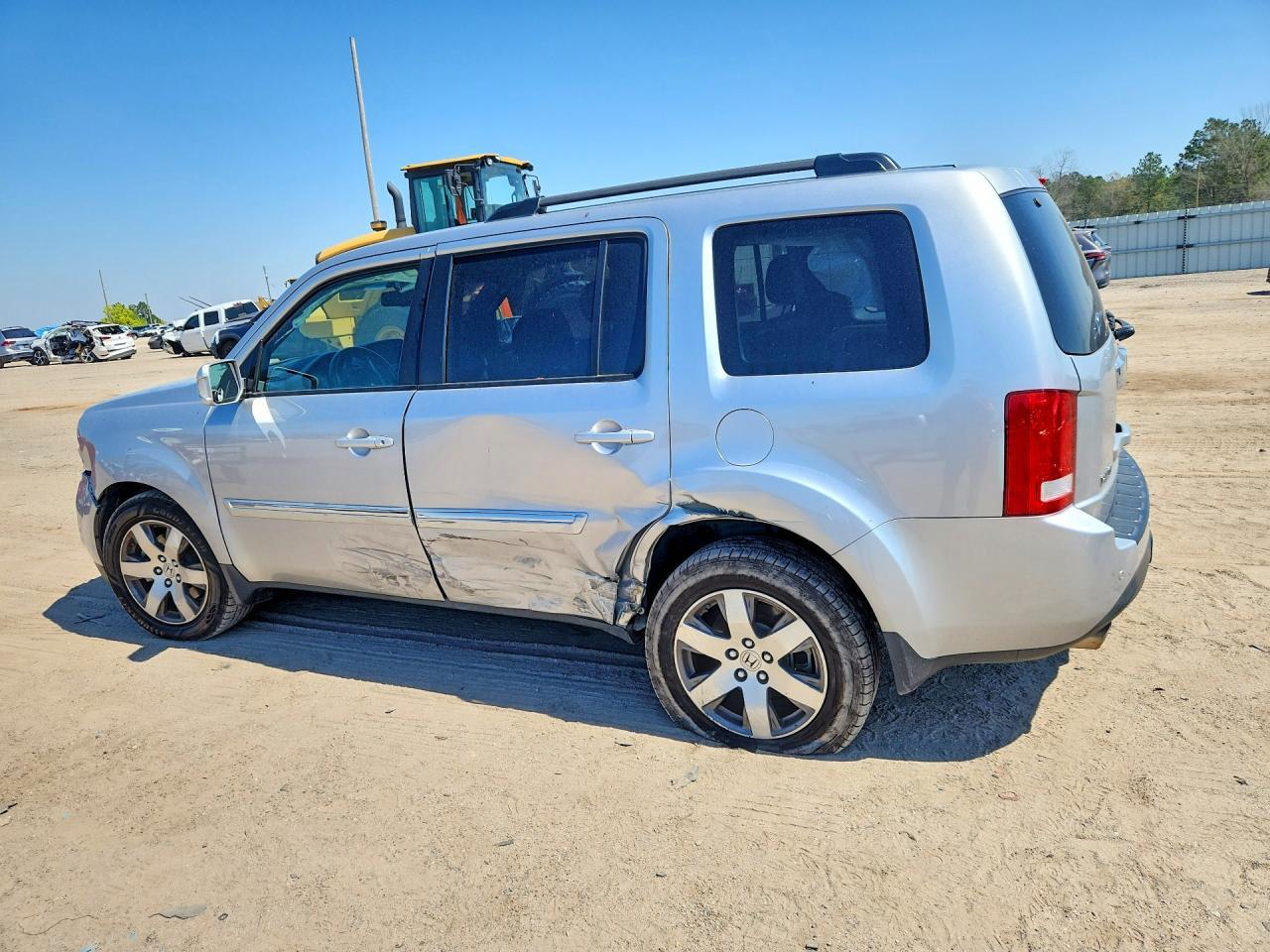 2015 Honda Pilot Touring - Фото 2