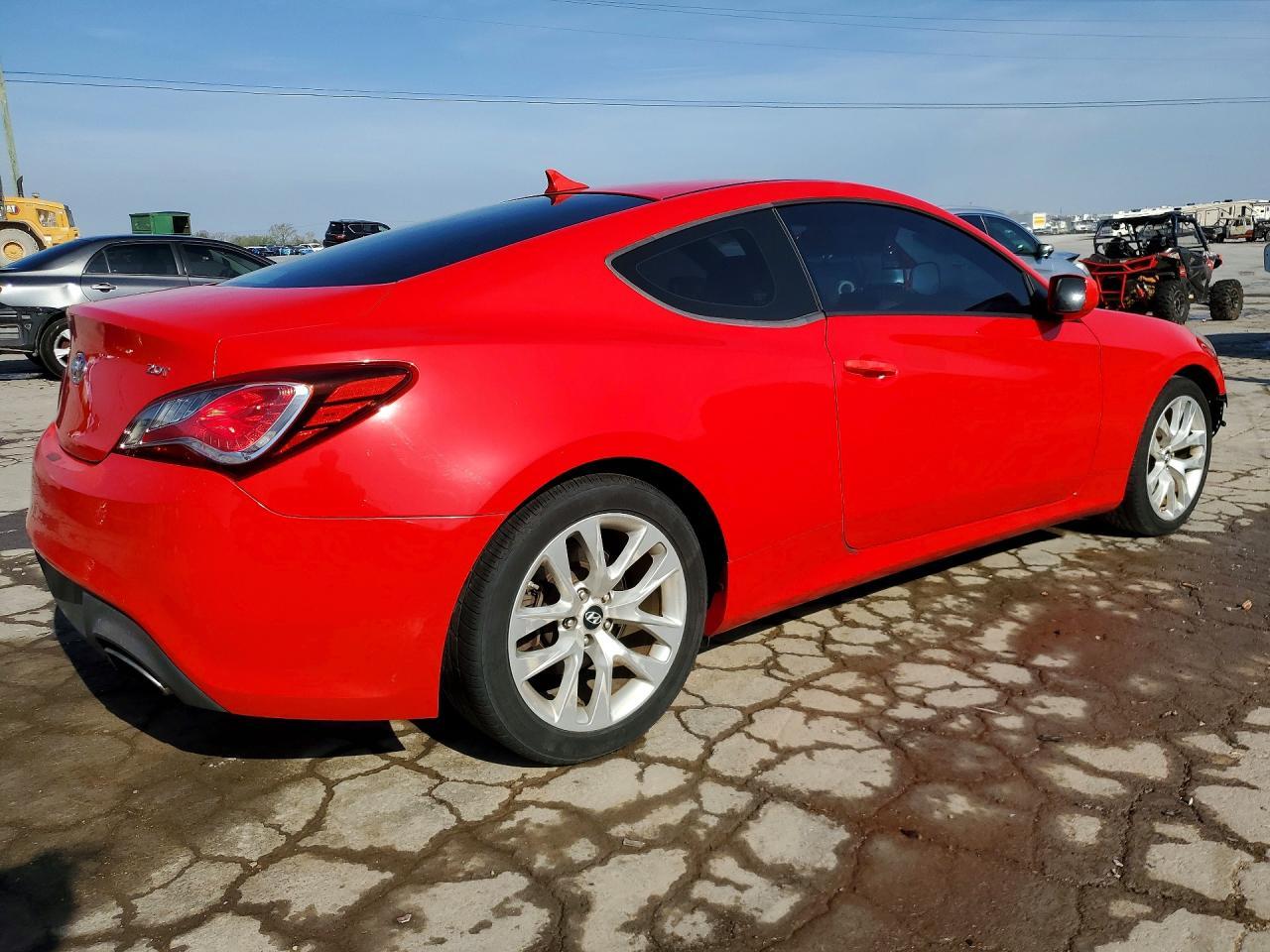 2013 Hyundai Genesis Coupe 2.0T - Image 3