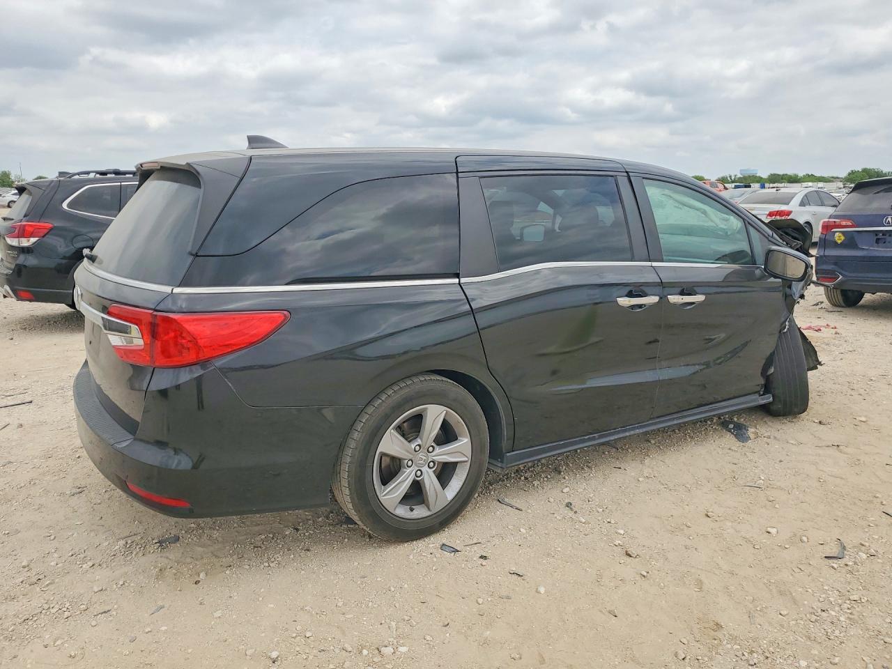 2019 Honda Odyssey Exl - Image 3