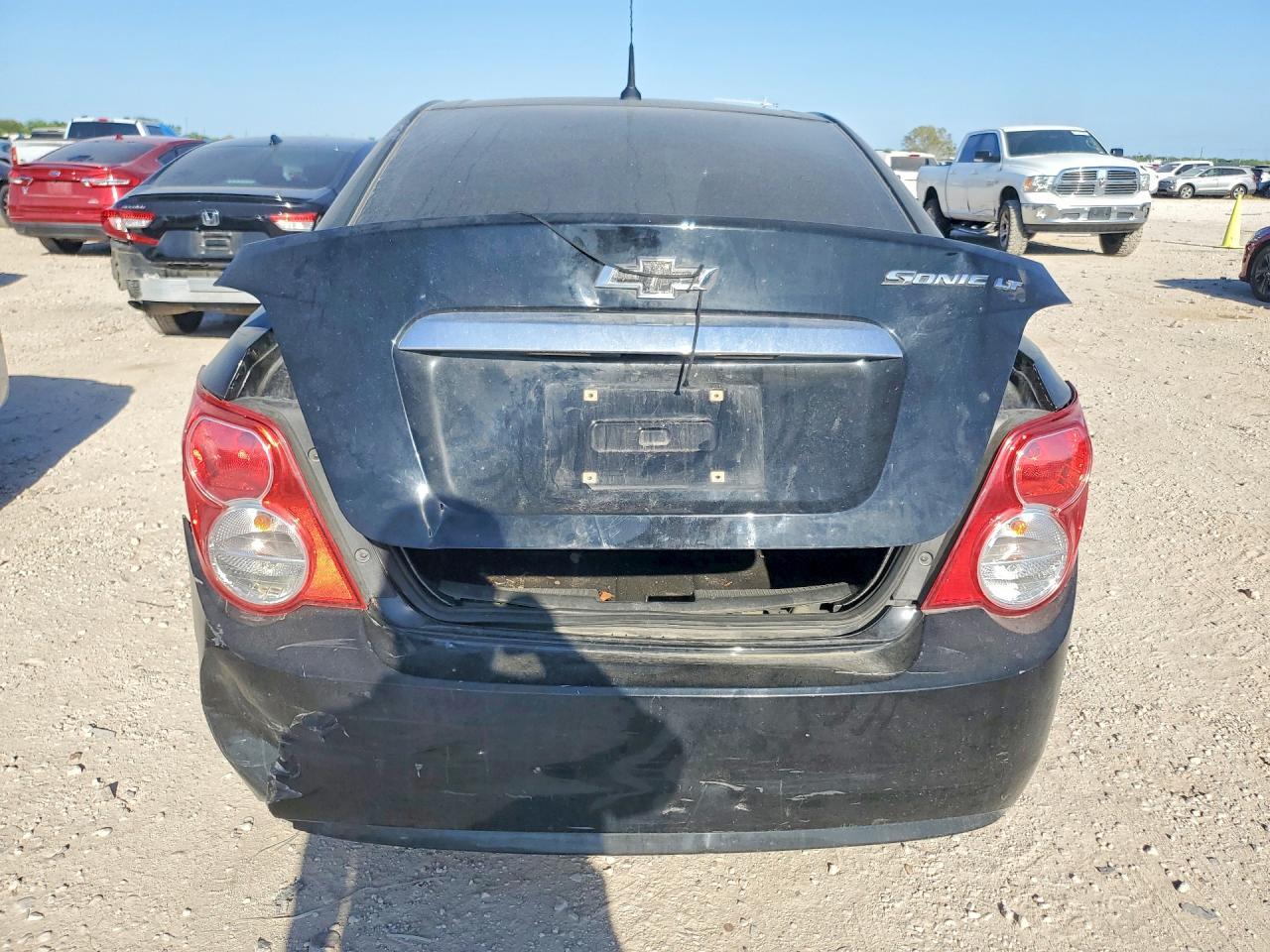 2012 Chevrolet Sonic Lt - Фото 6