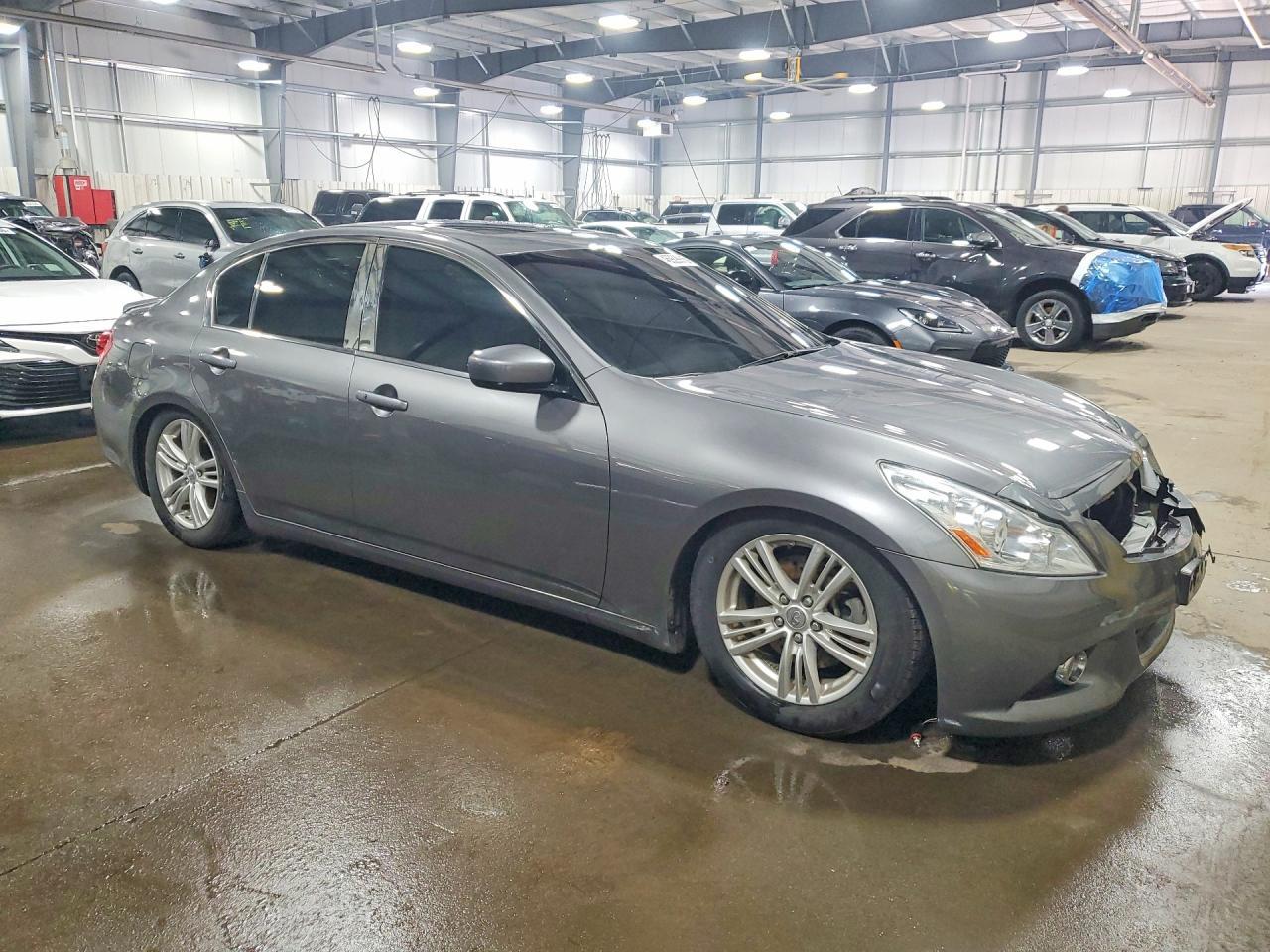 2013 Infiniti G37 Sedan X - Фото 4