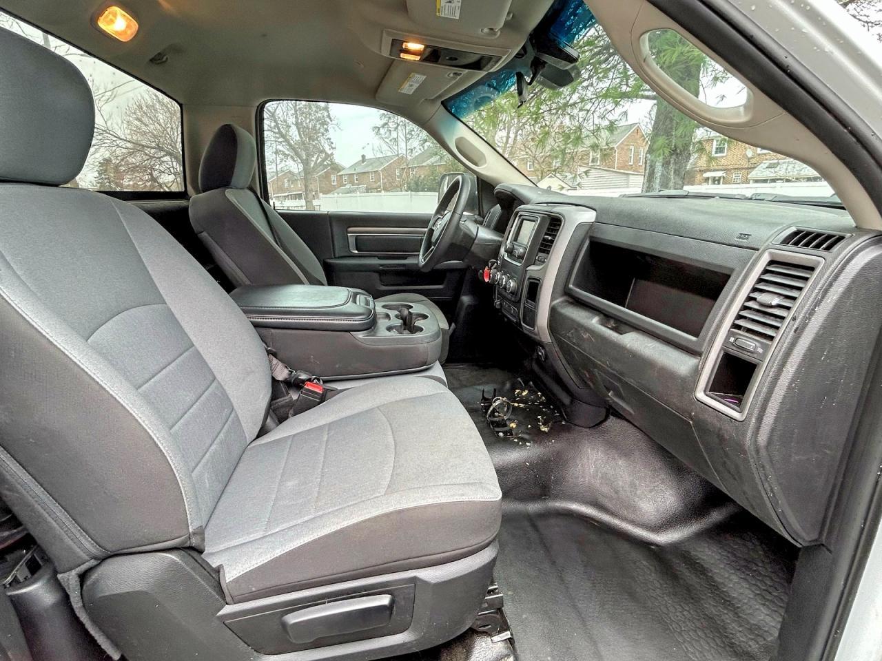 2021 Ram 1500 Classic Tradesman - Фото 5