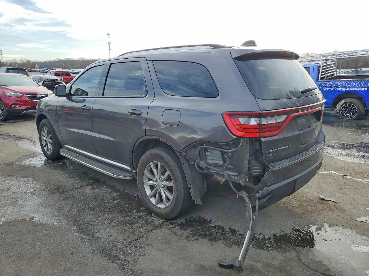 2017 Dodge Durango Sxt - Image 2