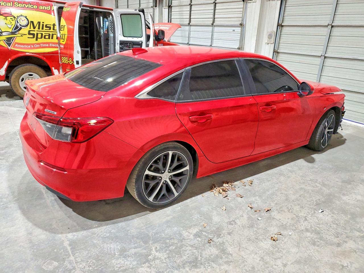 2023 Honda Civic Touring - Image 3