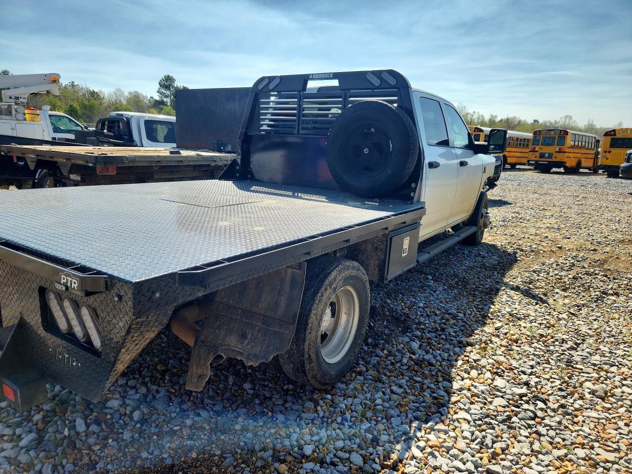 2023 Ram 3500 - Фото 3