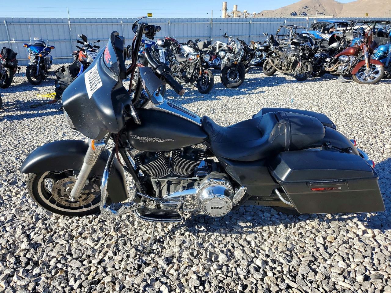 2013 Harley-Davidson Flhx Street Glide - Фото 3
