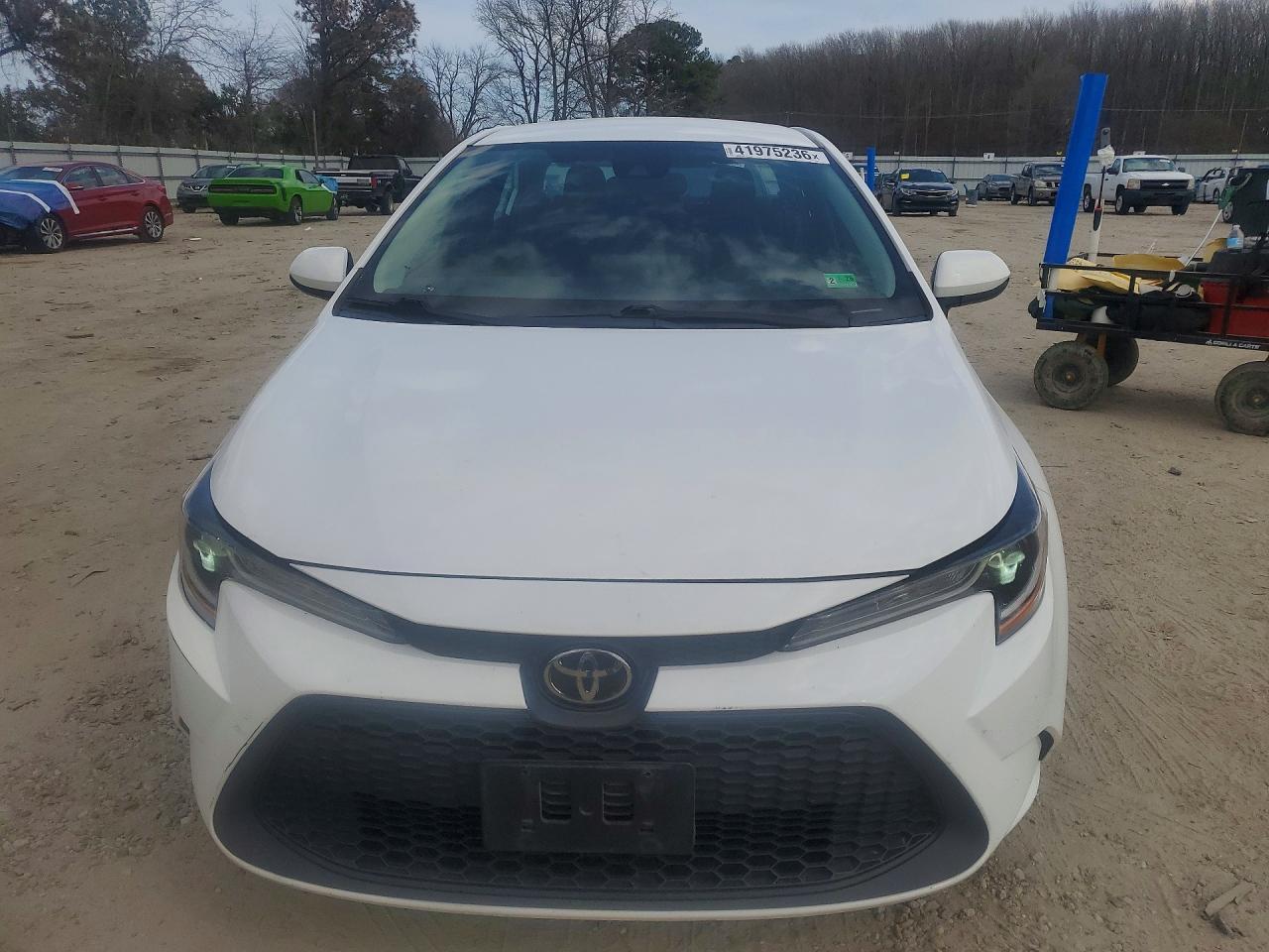 2022 Toyota Corolla Le - Фото 5
