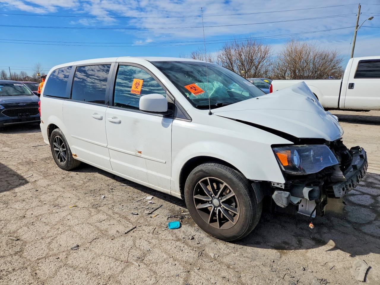2015 Dodge Grand Caravan Sxt - Image 4