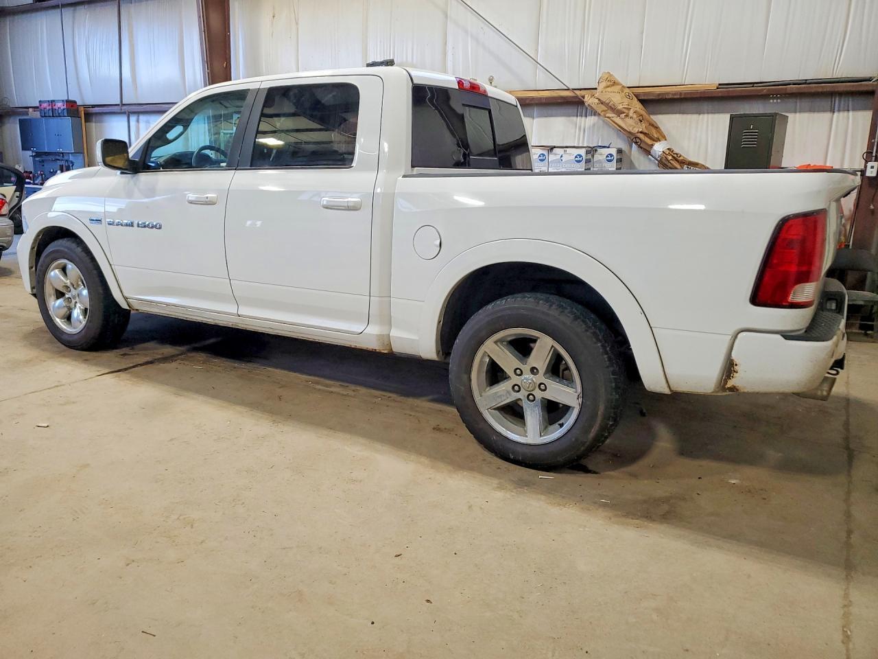 2012 Dodge Ram 1500 Sport - Фото 2