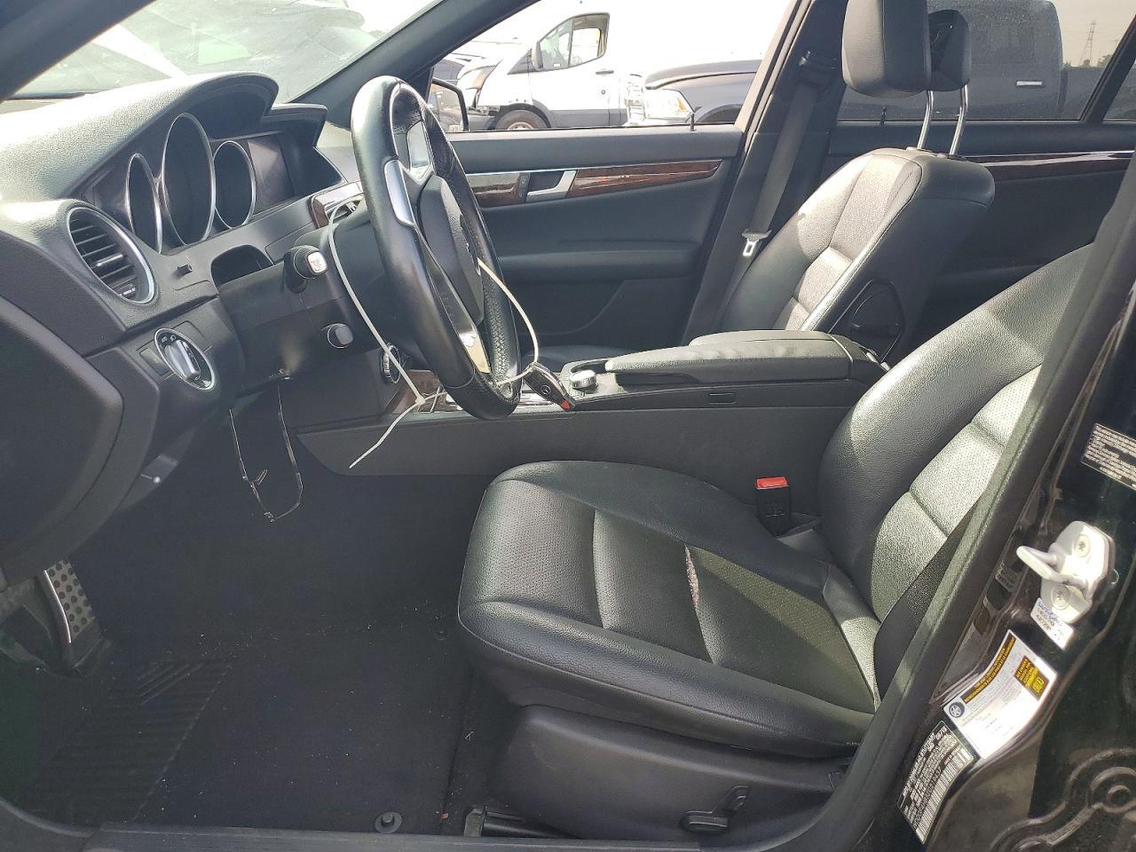 2014 Mercedes-Benz C 250 - Фото 7