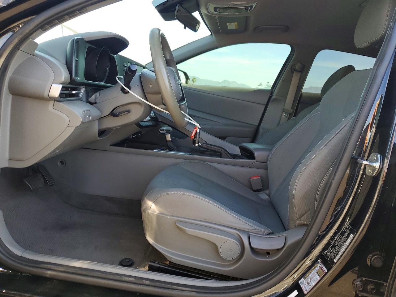 2021 Hyundai Elantra Sel - Фото 7