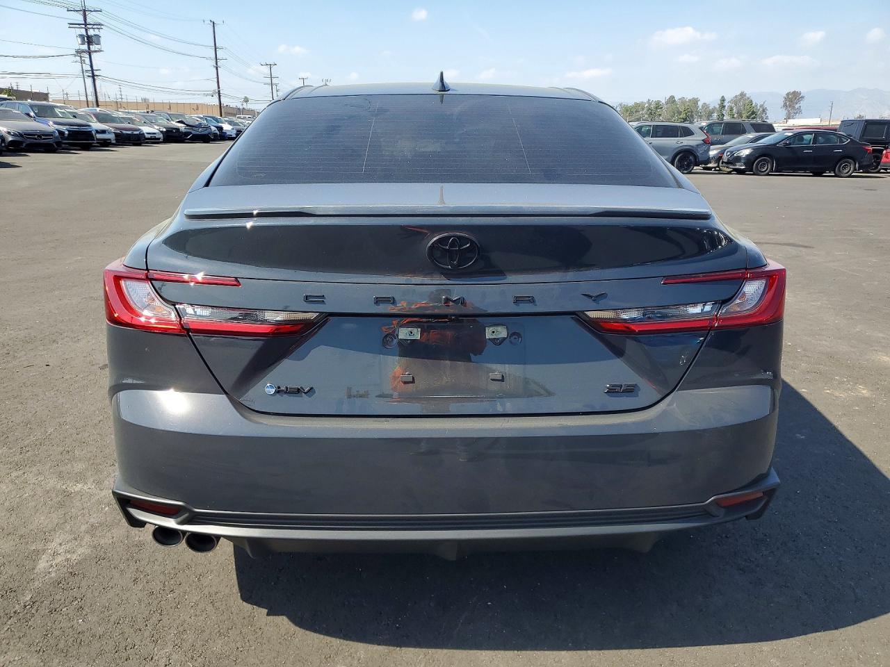 2026 Toyota Camry Se - Фото 6