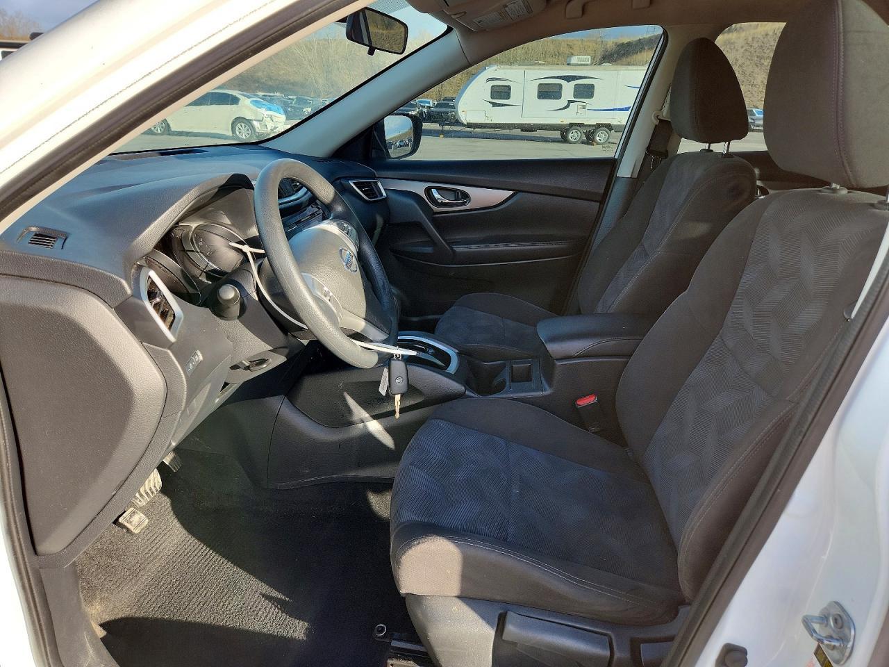 2016 Nissan Rogue S - Image 7