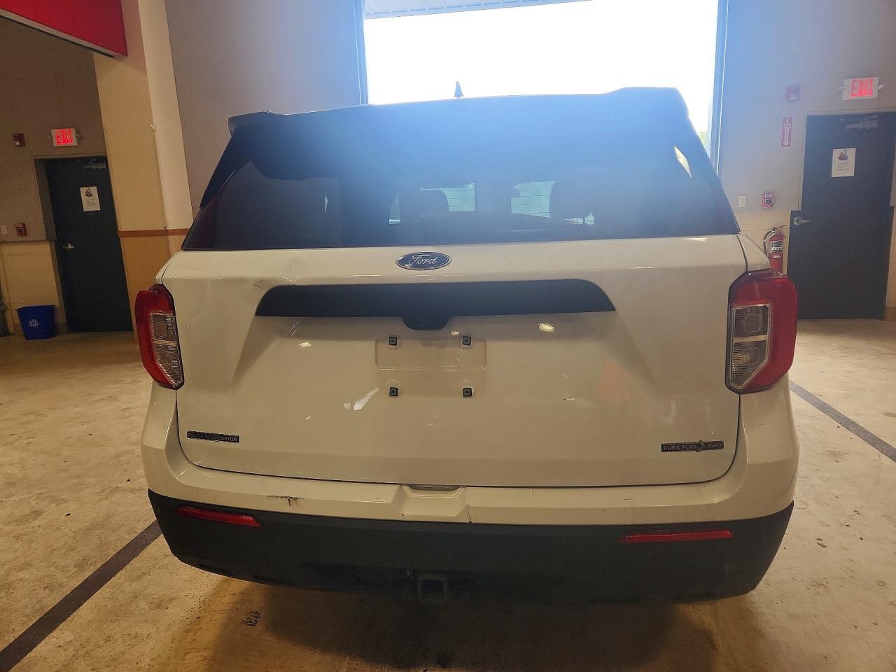 2020 Ford Explorer Police Interceptor - Image 6