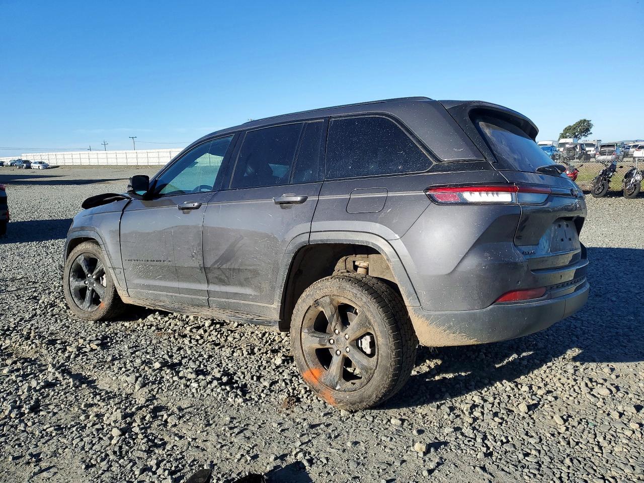 2023 Jeep Grand Cherokee Laredo - Фото 2