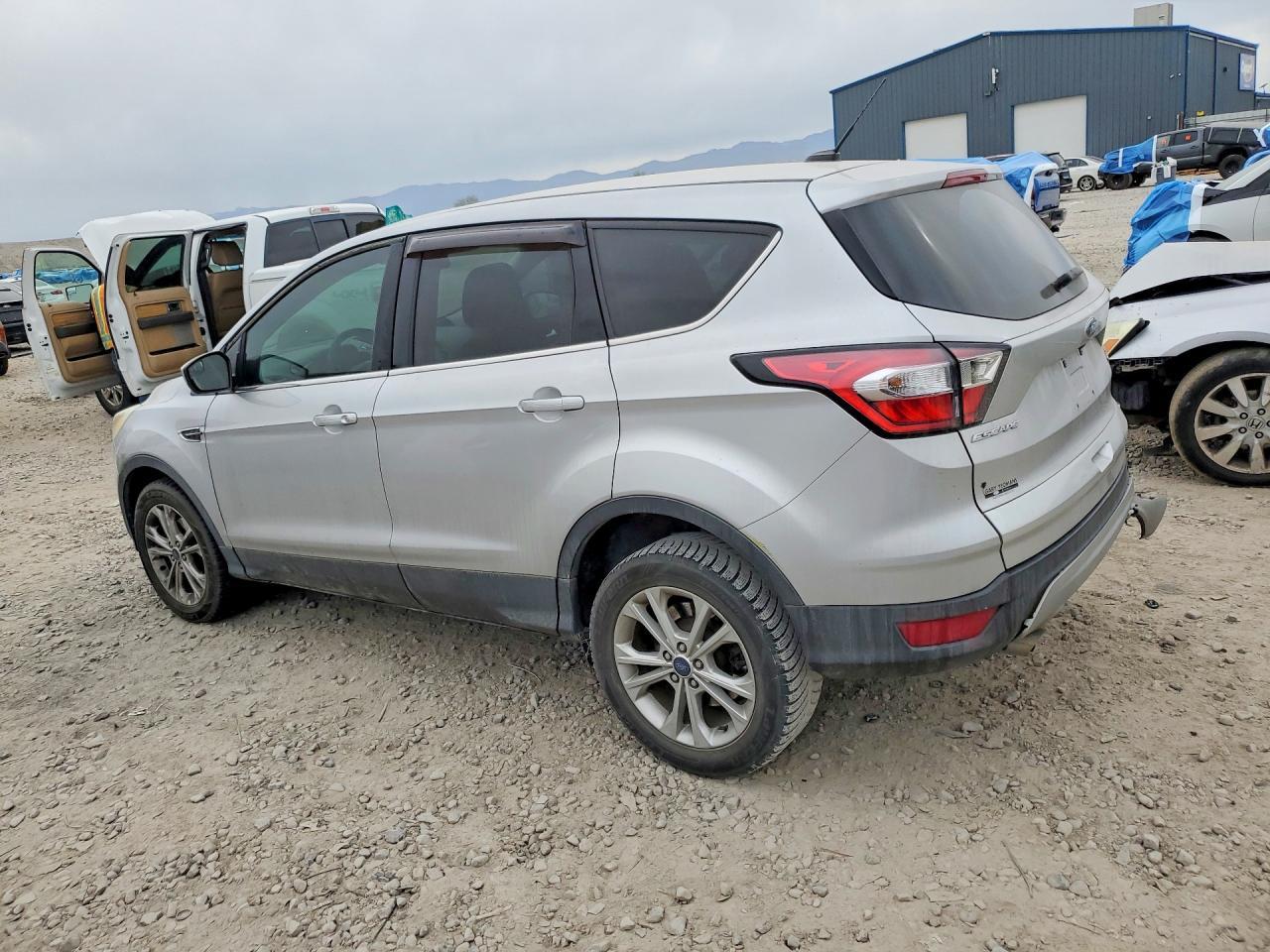 2017 Ford Escape Se - Image 2