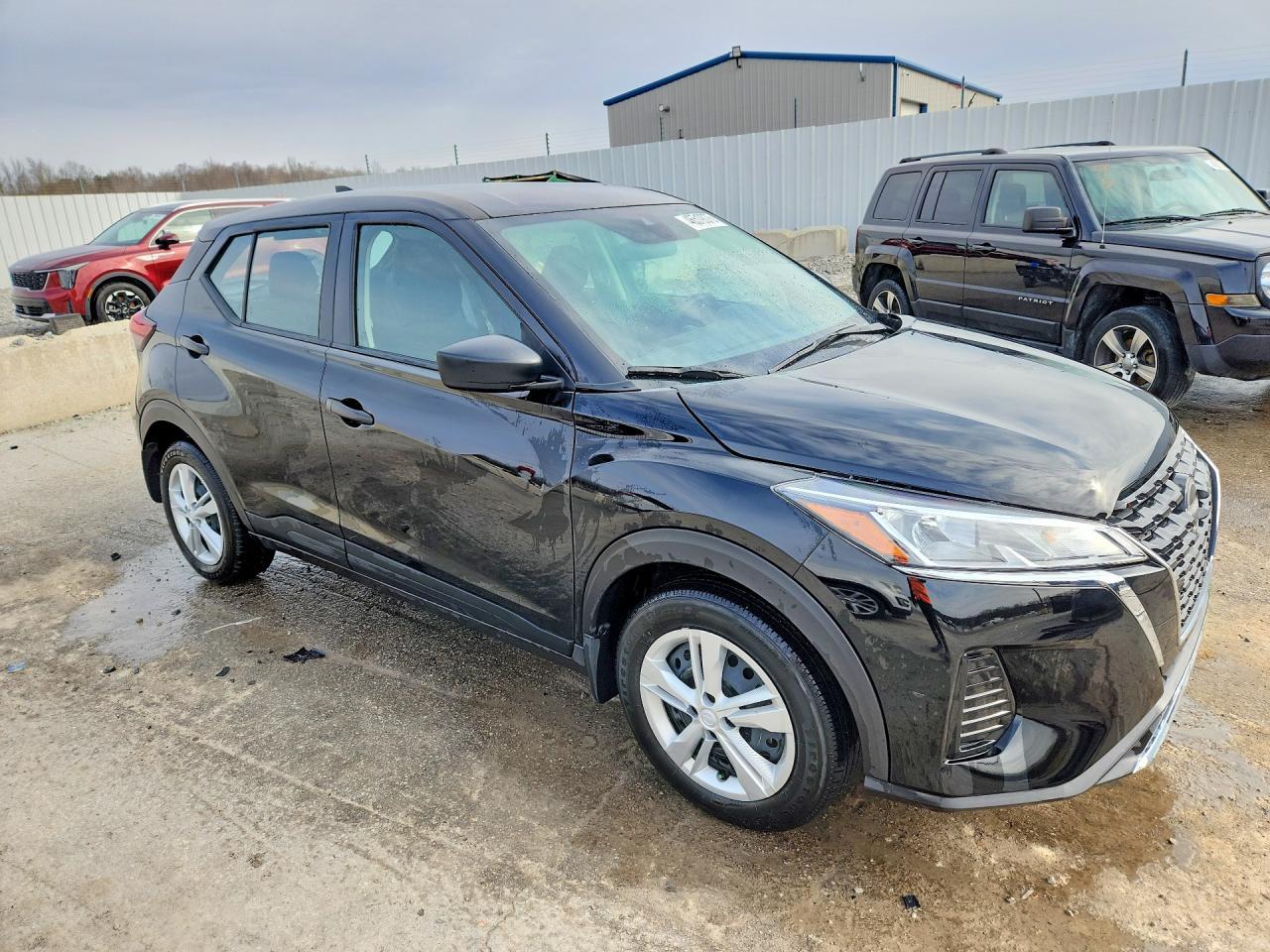 2024 Nissan Kicks S - Фото 4