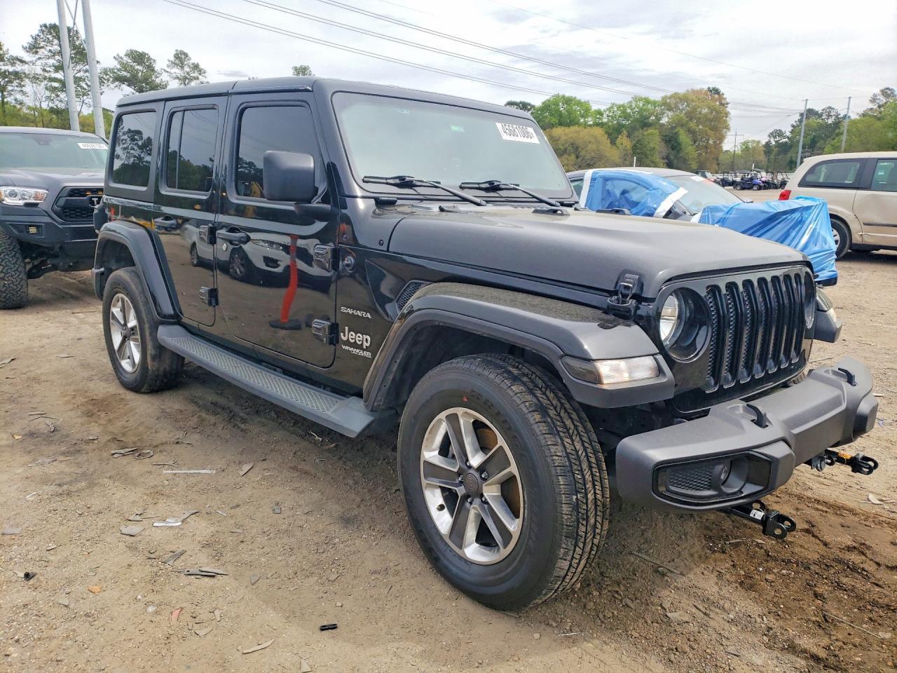 2018 Jeep Wrangler Unlimited Sahara - Фото 4