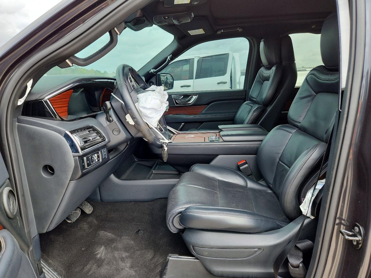 2024 Lincoln Navigator Reserve - Фото 7