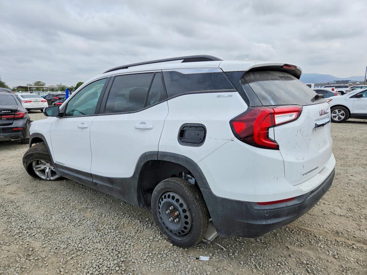 2024 GMC Terrain Sle - Фото 2