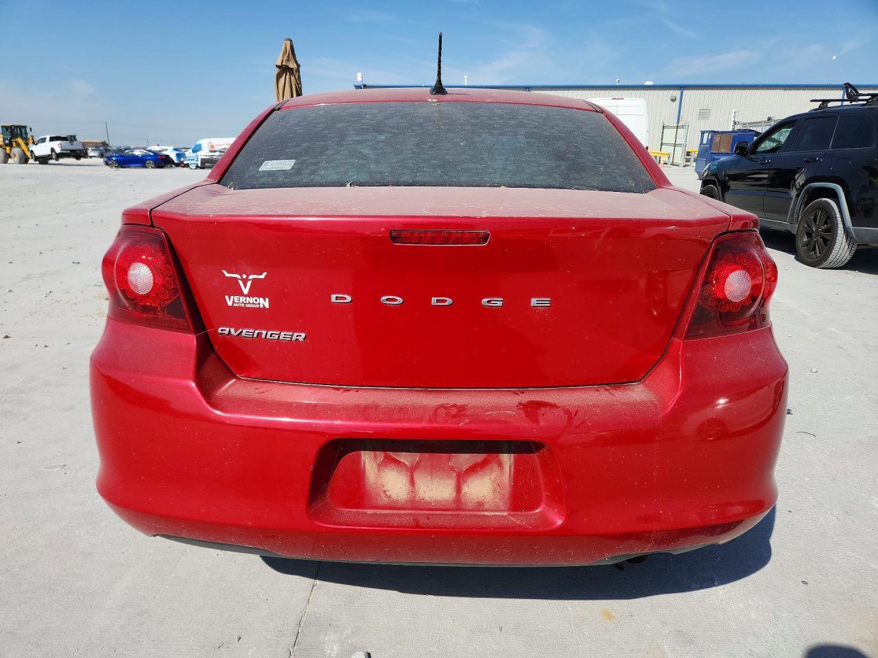 2013 Dodge Avenger - Image 6