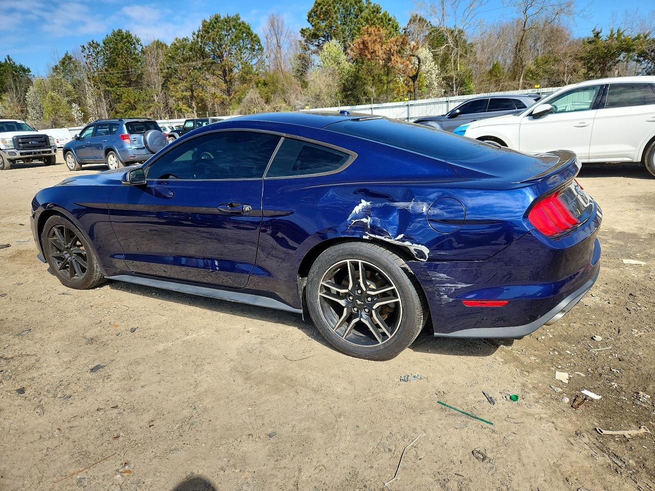 2019 Ford Mustang - Фото 2