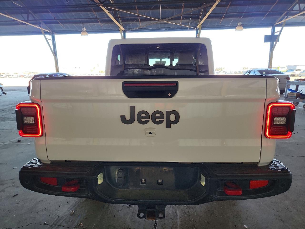 2020 Jeep Gladiator Rubicon - Image 6