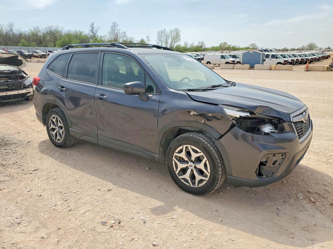 2019 Subaru Forester Premium - Фото 4
